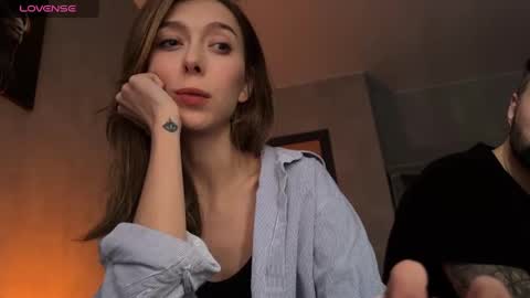 wildsable_ online show from February 21, 1:33 pm