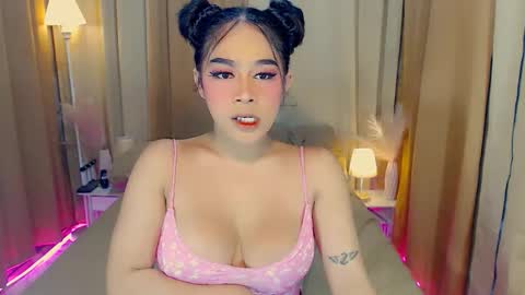 shea online show from October 22, 4:04 am