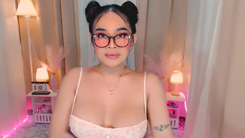 shea online show from October 6, 12:39 am