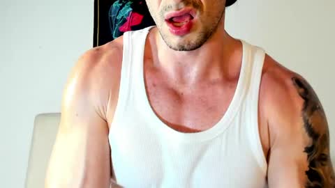 will_ferrari300 online show from April 15, 12:25 am