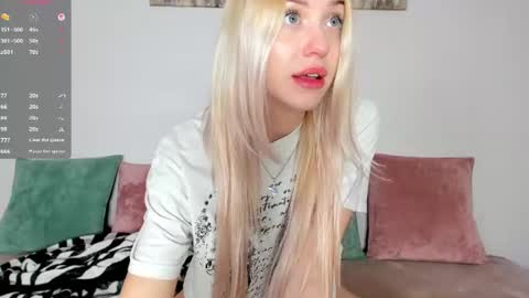 Willa online show from July 16, 10:00 pm