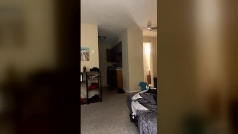 willfreshe online show from April 22, 12:29 am