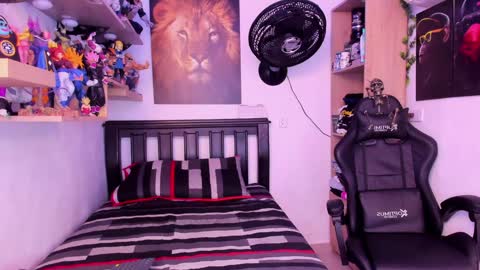 Dracko online show from December 9, 3:29 am