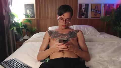 William online show from February 7, 2:09 pm