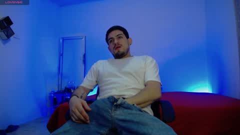 William Steel online show from April 20, 10:07 am