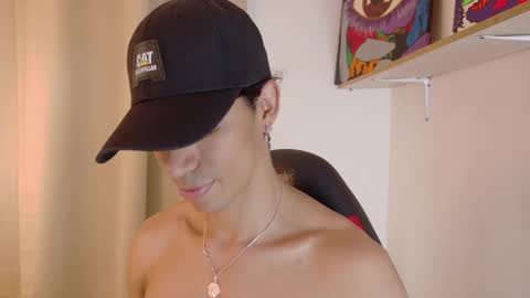 willy_veins online show from October 18, 4:55 pm