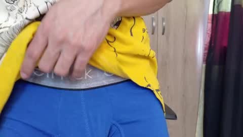 willy_veins online show from April 10, 6:34 pm