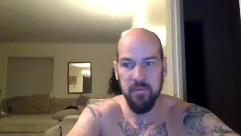 Snapshot of wilmnor chatting on January 7, 1:38 am wilmnor online show from January 7, 1:38 am