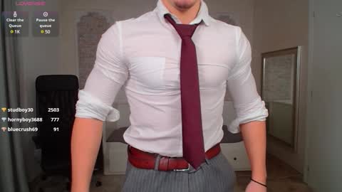 Snapshot of wilsonjules chatting on January 26, 10:35 pm WilsonJules online show from January 26, 10:35 pm