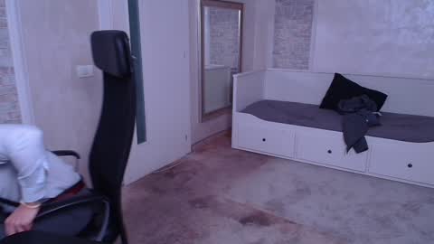 Snapshot of wilsonjules chatting on January 5, 6:13 pm WilsonJules online show from January 5, 6:13 pm