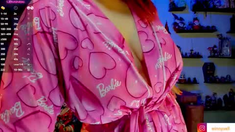 winnyvell online show from December 4, 10:42 pm