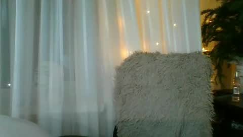 Emma  online show from December 20, 7:54 pm