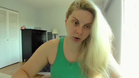 Winter Miracle online show from July 5, 1:31 am