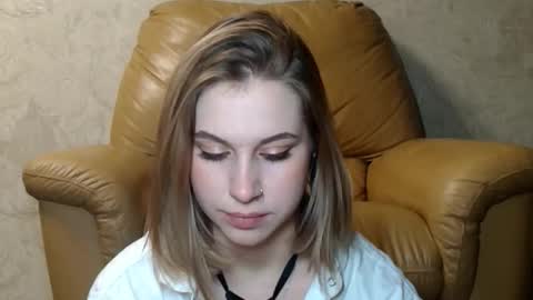 wira_witch online show from November 26, 2:14 pm