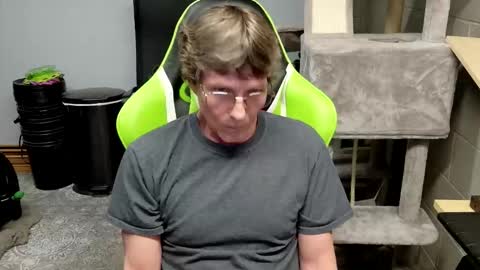 wirehead1970 online show from December 3, 1:48 am