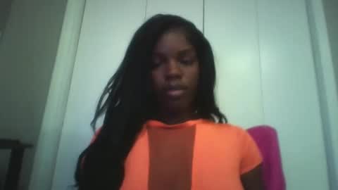 Snapshot of wishhwashy22 chatting on September 8, 6:51 pm Chanel online show from September 8, 6:51 pm