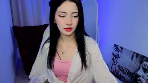 Vivian online show from December 1, 5:49 am