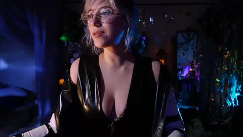 Goddess of two strapons  - Mr. long Don Mr. Pinky online show from December 19, 11:22 pm