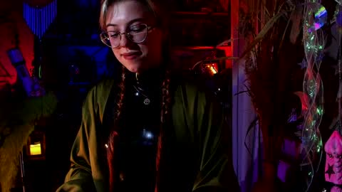 Snapshot of witch_fiona chatting on January 22, 8:06 pm Goddess of two strapons - Mr. long Don Mr. Pinky online show from January 22, 8:06 pm