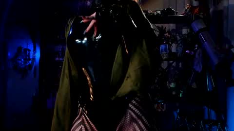 Snapshot of witch_fiona chatting on March 5, 8:00 pm Goddess of two strapons - Mr. long Don Mr. Pinky online show from March 5, 8:00 pm