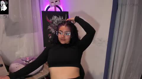     Luna Violeta  A r t i s t  online show from February 14, 3:00 am