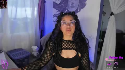     Luna Violeta  A r t i s t  online show from October 9, 10:04 pm