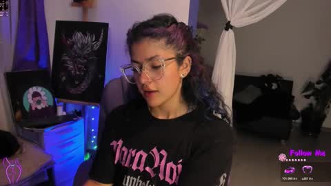     Luna Violeta  A r t i s t  online show from September 21, 2:04 am