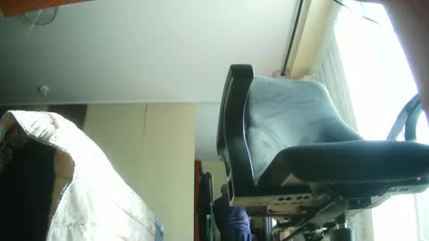 wixer1970 online show from February 15, 1:05 pm