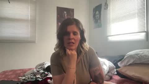 Moth online show from February 7, 5:18 pm