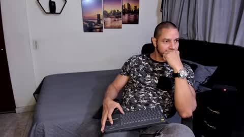 Magnus Dark independent model online show from September 29, 12:42 am