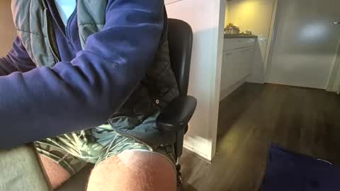 wnhz27 online show from September 16, 10:57 pm