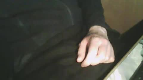 wolfie_2910 online show from April 29, 4:45 pm