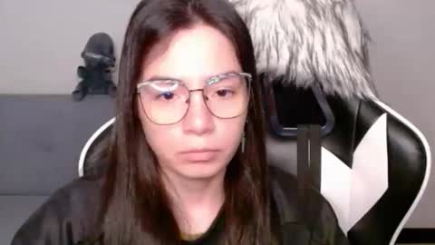 Alex online show from November 15, 3:19 am