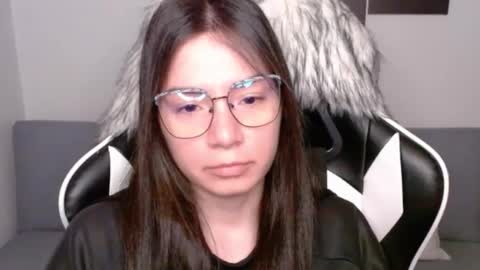 Alex online show from September 27, 3:04 am