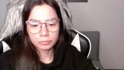 Alex online show from December 1, 3:59 am