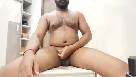 womb_raider_1 online show from December 15, 5:20 pm