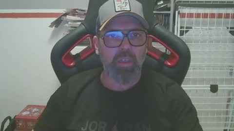 Adam online show from February 5, 5:09 pm