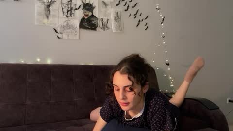 Stia online show from October 29, 6:04 am