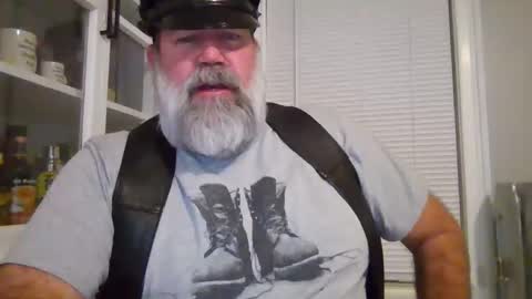 WooBear73 online show from November 16, 11:18 pm