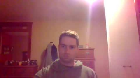 woodeee77 online show from December 17, 5:07 am