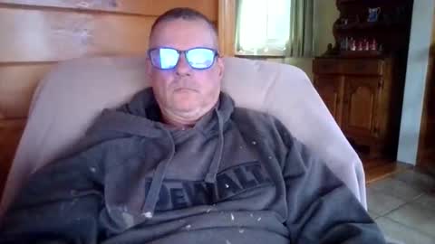 woodyxoxo online show from April 22, 10:28 pm