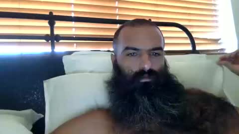 woof_wolf37 online show from October 19, 3:27 pm