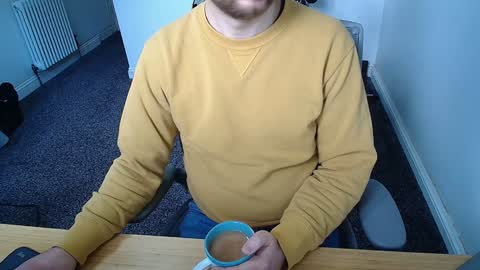 Snapshot of wooyay chatting on December 4, 9:45 am Wooyay online show from December 4, 9:45 am