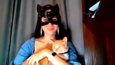 wow_dream_girl_ online show from November 21, 7:01 pm