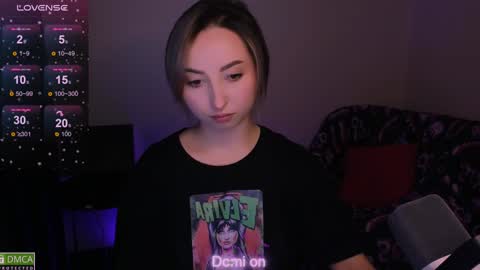 Sue online show from December 3, 3:37 am