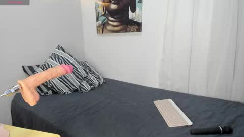     STREAMING SCHEDULE 2100 - 0530 GMT-5 online show from April 19, 12:22 am