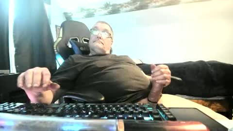 wowsers2022 online show from April 7, 7:38 pm