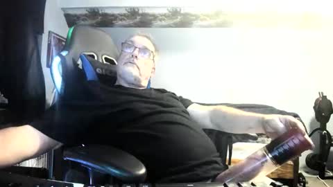 wowsers2022 online show from November 20, 2:10 am