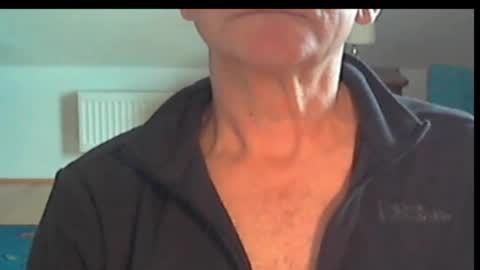 Wuki online show from October 27, 1:11 pm