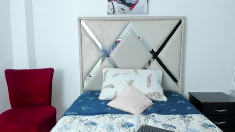 wyatt online show from December 15, 2:02 pm